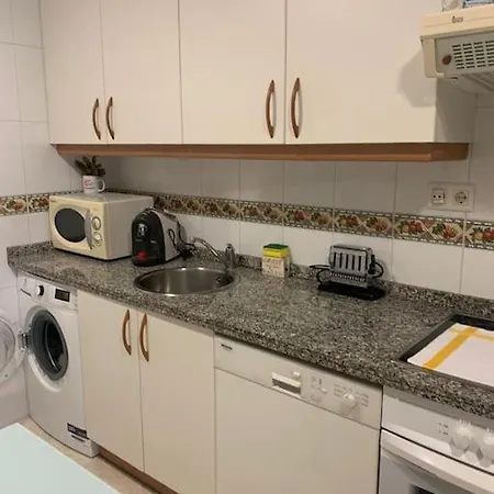 아파트 Apto Centrico En 15a06 *
