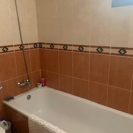 Apto Centrico En 15a06 By R2r Consulting Llanes