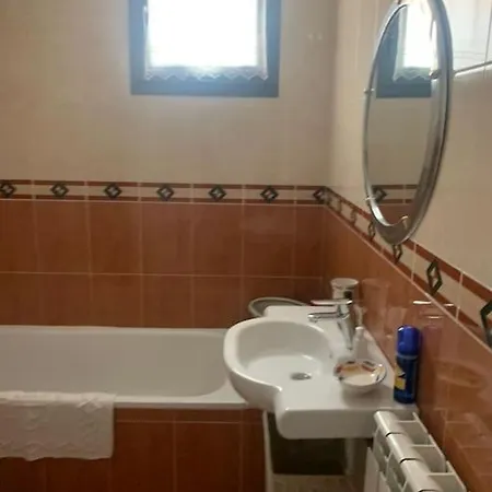 Apartment Apto Centrico En 15a06 By R2r Consulting Llanes